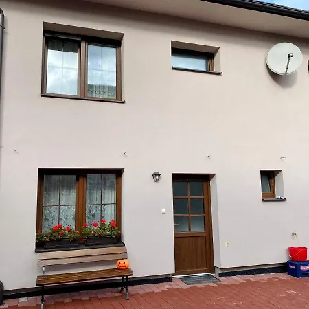 Strateny Budzogan * Kalacsány